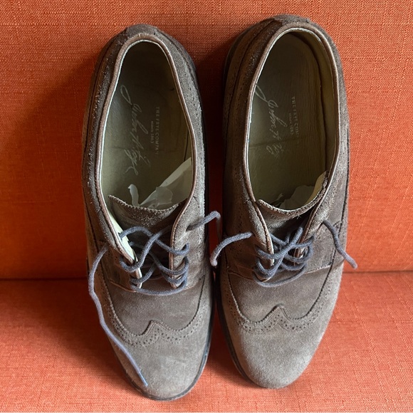 Frye Men\'s brown Suede Oxfords